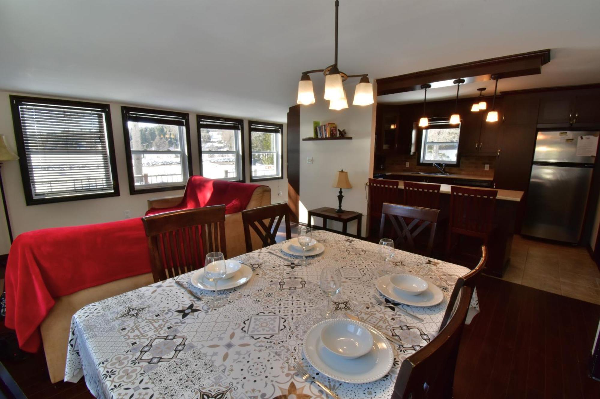 Emme Chalets Sainte-Lucie-de-Doncaster Екстериор снимка