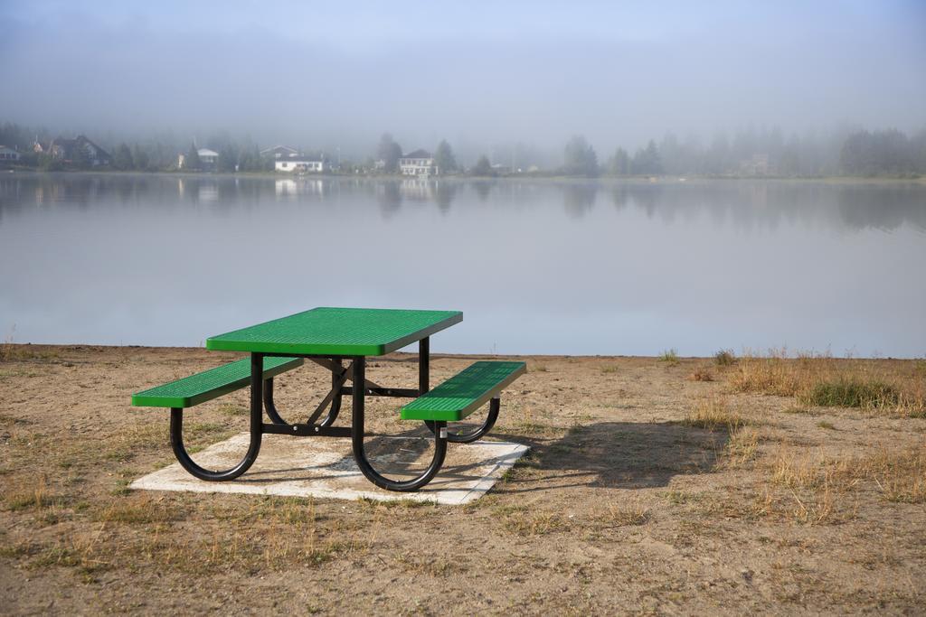 Emme Chalets Sainte-Lucie-de-Doncaster Екстериор снимка